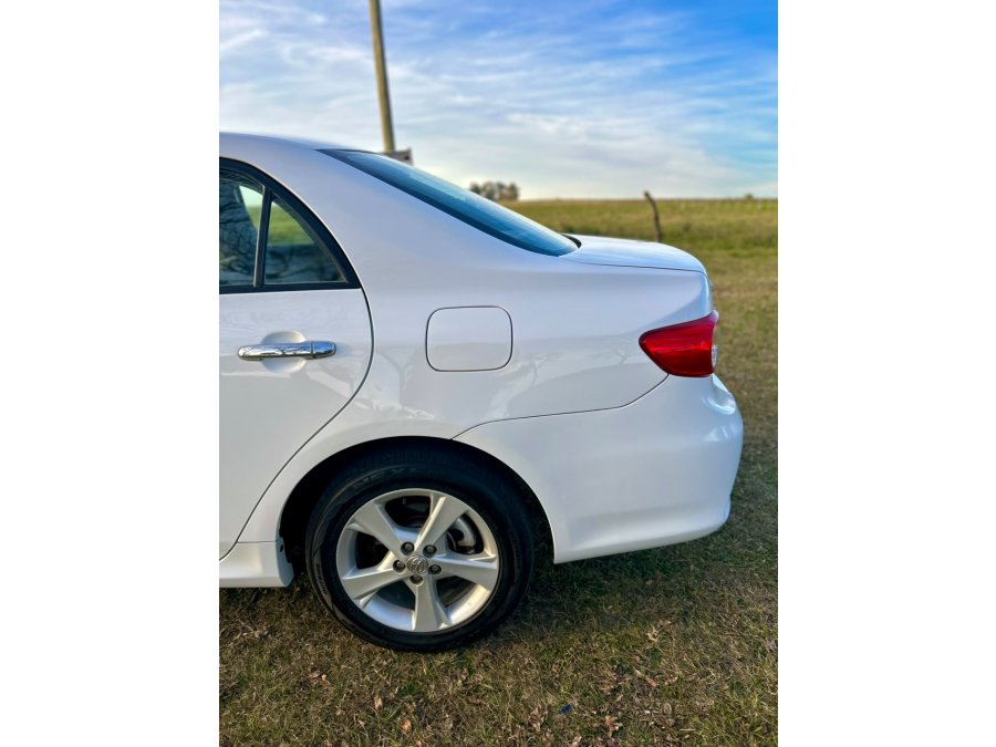 TOYOTA COROLLA XEI 2012
