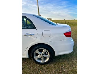 TOYOTA COROLLA XEI 2012