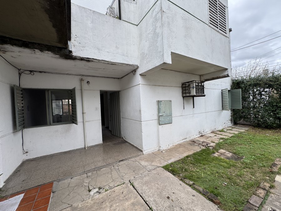VENTA - DEPTO DE 2 DORMITORIOS - ZONA PARANA 20