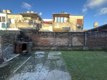 VENTA - DEPTO DE 2 DORMITORIOS - ZONA PARANA 20