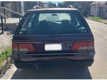 Vendo Peugeot 405 Break 1995 (motor a reparar)