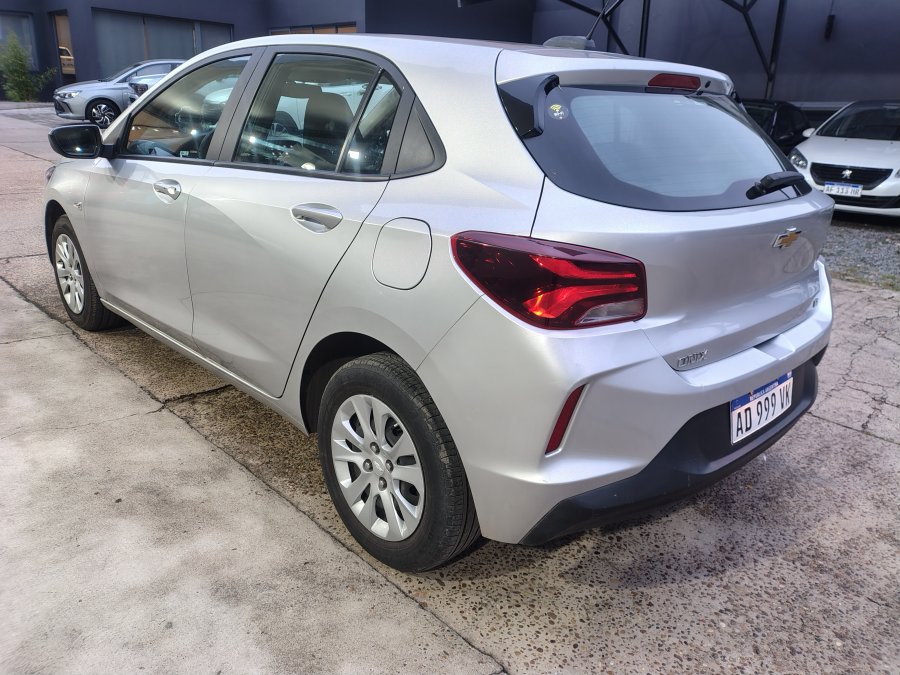 Chevrolet Onix 1.2 LT MT
