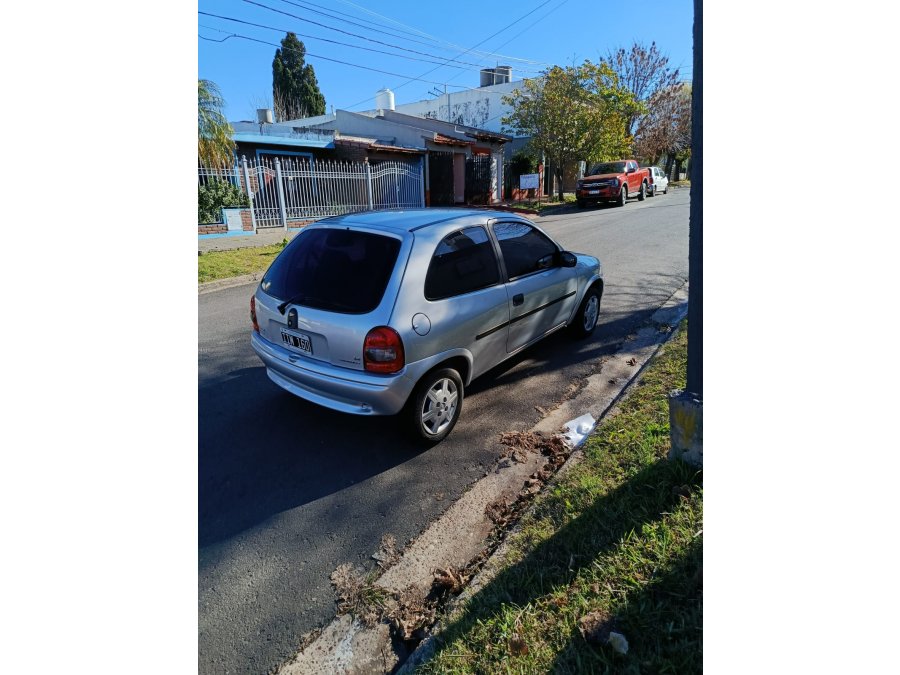 Atención Classic 3p 1.4 n base 2009 30 mil km única mano