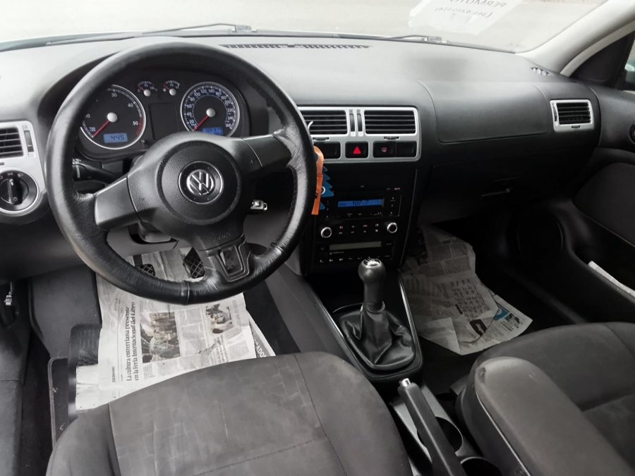Vendo Bora TDI 1.9 2011