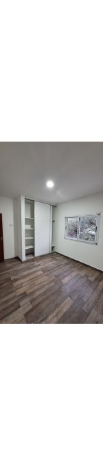 CASA EN ALQUILER - 3 HABITACIONES, 3 BAÑOS Y PILETA