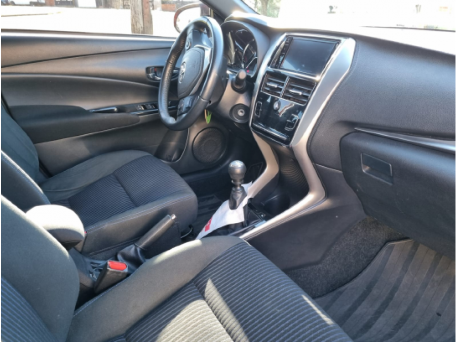Vendo Yaris XLS 2019