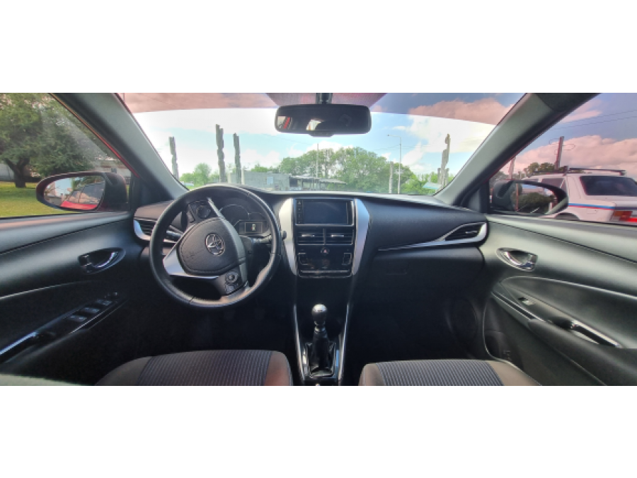 Vendo Yaris XLS 2019