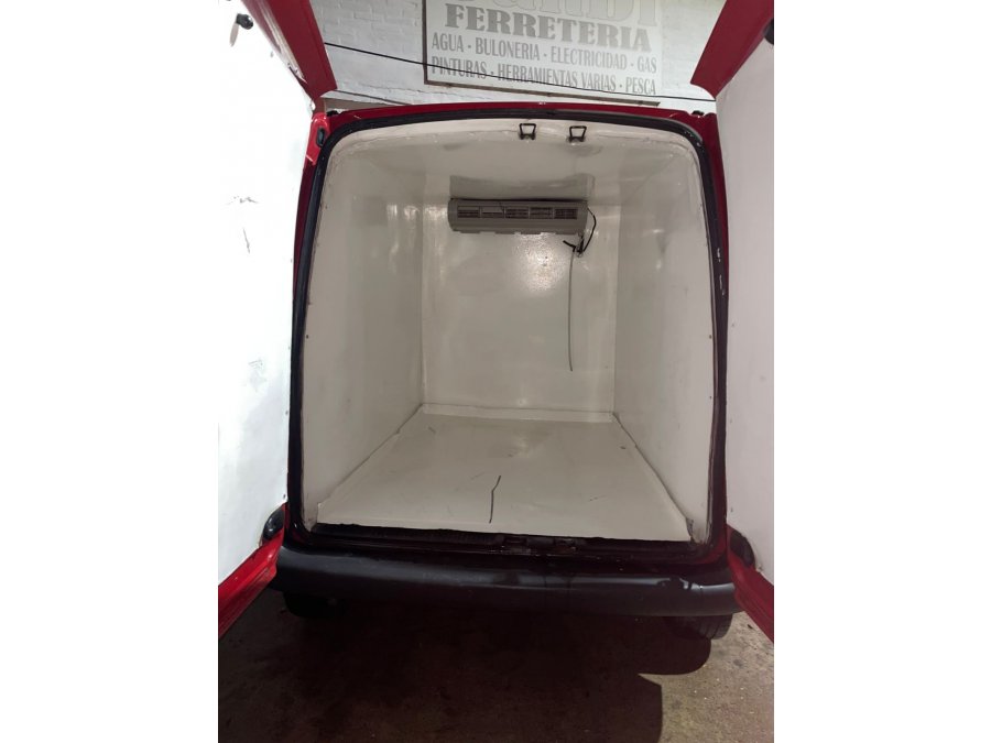 Kango furgon c/frio 149.000km. Vendo o permuto mayor-menor