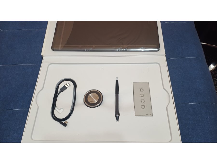 VENDO TABLETA GRÁFICA WACOM INTUOS PRO LARGE - PTH 860.