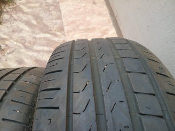 Vendo 1 cubierta 215-50-r17, muy buen estado