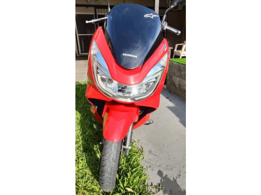 VENDO HONDA PCX 150