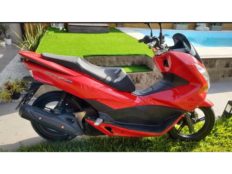 VENDO HONDA PCX 150
