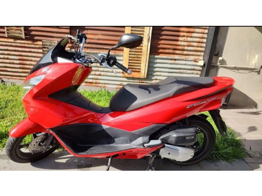 VENDO HONDA PCX 150