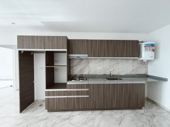 VENTA SEMIPISO 2 DORM 2 BAÑOS CALLE ALEM
