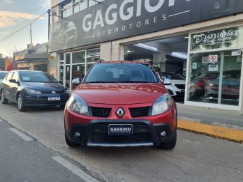 Acá lo tenes lindo Sandero 1.6 naf Stepway MT / 2010