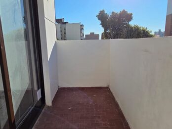 ALQUILO 1 DORM. SUPER AMPLIO - SAN JUAN Y URUGUAY