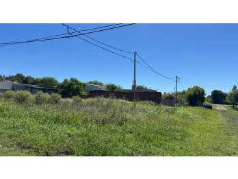 VENTA DE LOTE EN SAUCE MONTRULL