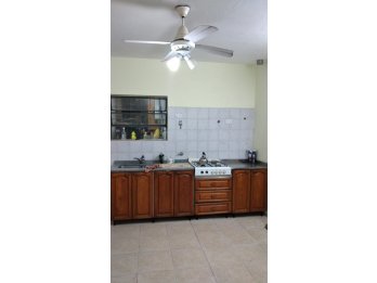 VENTA DE CASA CALLE NECOCHEA