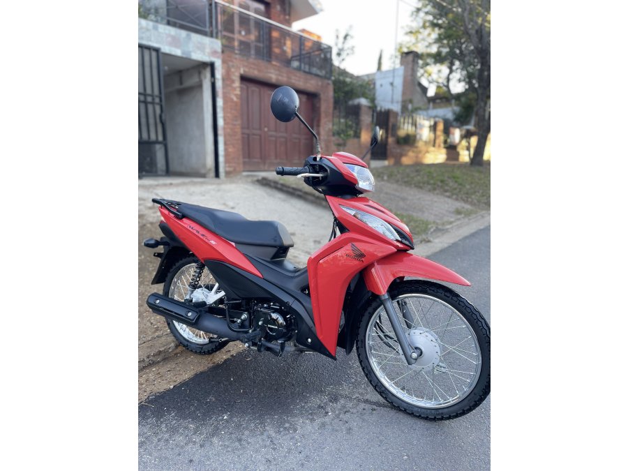 Vendo/Permuto wave 2026 con 600km