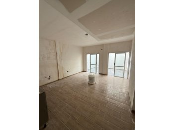 Vendo Dpto 1 dorm con patio  a Estrenar  zona Centro