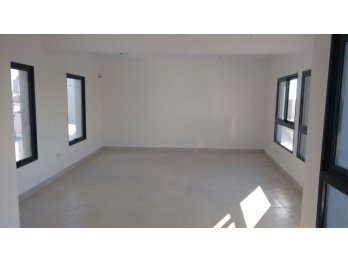 Local/Oficina/Consultorio-Usos Multiples