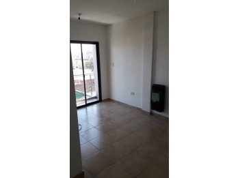 Particular alquila depto 1dorm Centrico