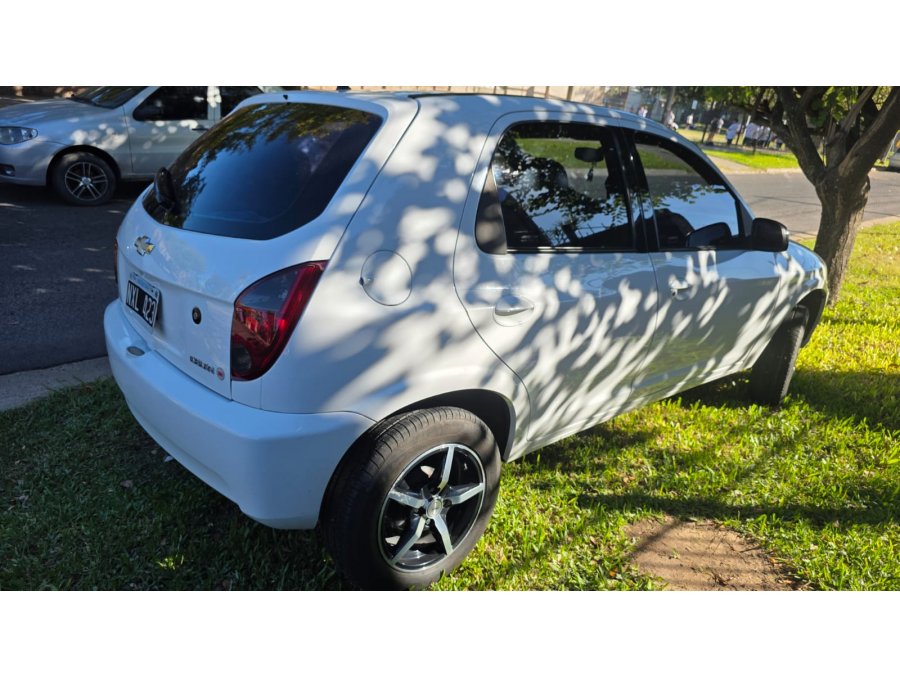 VENDO CELTA 2014 1.4 FULL IMPECABLE