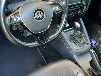 Volkswagen Vento 1.4 Highline 150cv. OPOTUNIDAD.-