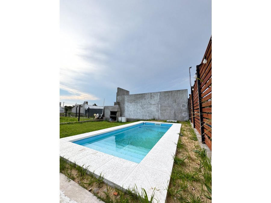 VENTA DE QUINTA EN SAUCE MONTRULL.
