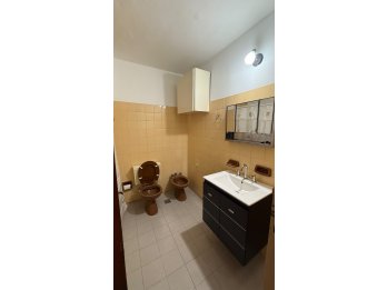 PARTICULAR ALQUILA DPTO 3 DORM, COCHERA, CALLE SANTA FE
