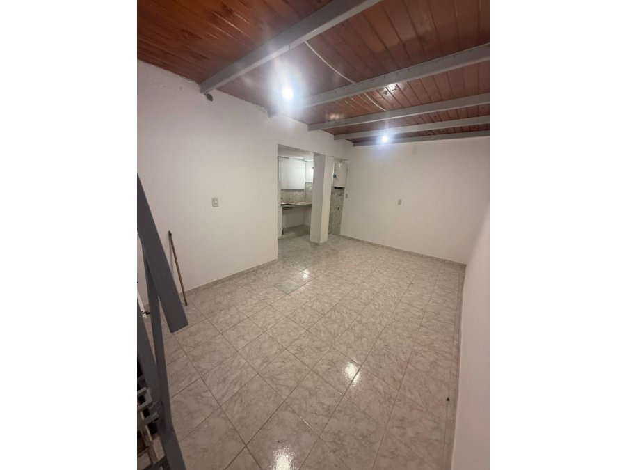 Vendo departamento en calle Perú y diamante ideal inversion