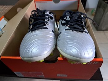 Botines Nike Tiempo Legend Academy