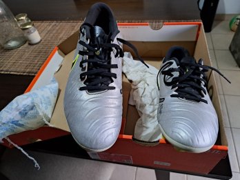 Botines Nike Tiempo Legend Academy
