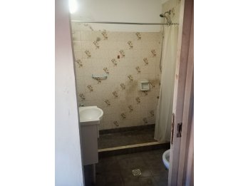 🏡✨ **CASA EN VENTA – A REFACCIONAR / MODERNIZAR** ✨