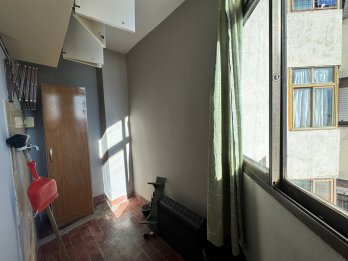 Peron 451. Se alquila Dos dormitorios con cochera