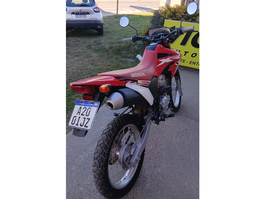 Tornado 250 rojo 4.000km!!! 2023