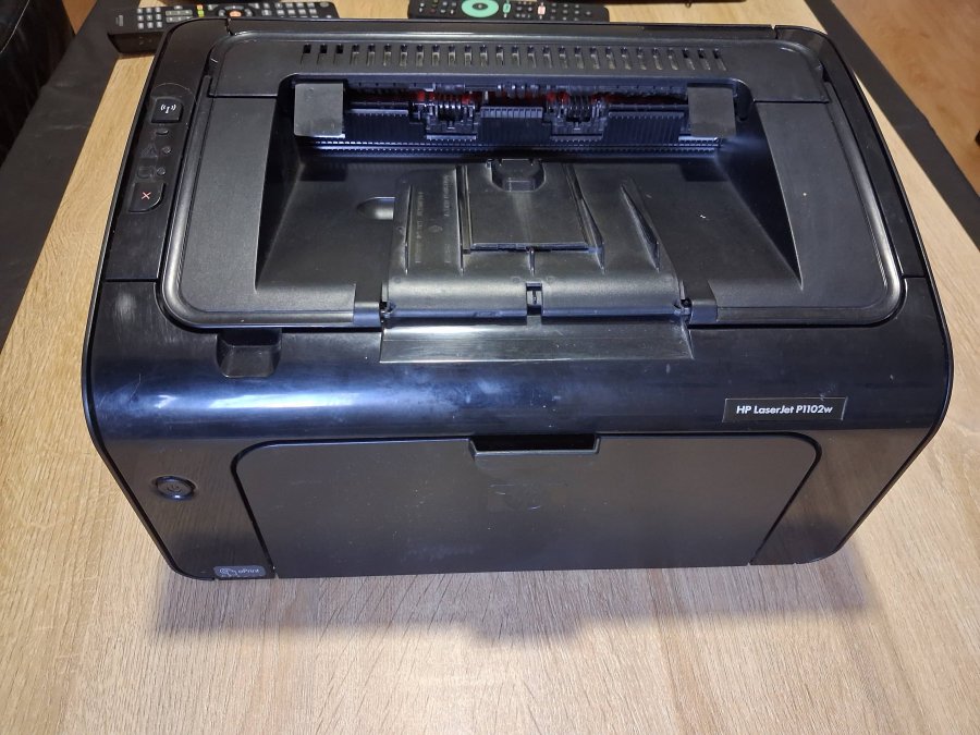Vendo HP Laser 1102w con wifi