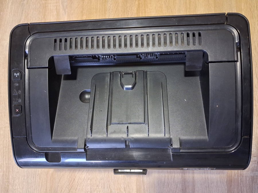 Vendo HP Laser 1102w con wifi