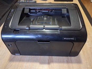 Vendo HP Laser 1102w con wifi