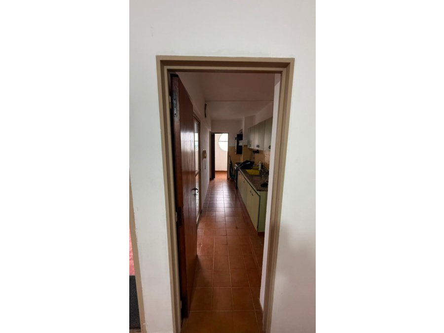 🏢✨ **DEPARTAMENTO EN ALQUILER – FRENTE AL PARQUE** ✨