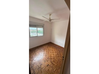 🏢✨ **DEPARTAMENTO EN ALQUILER – FRENTE AL PARQUE** ✨