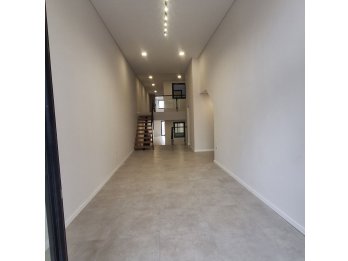 Local Comercial a Estrenar en Alquiler