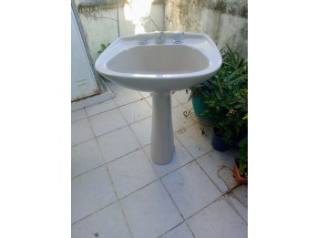 Lavatorio completo con grifería