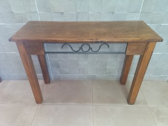 Mesa de Arrime - dressoire $130.000