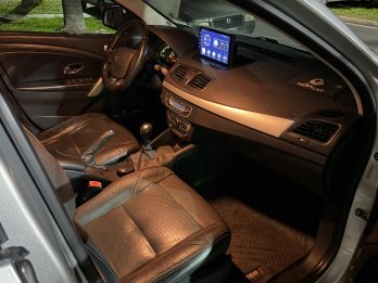 FLUENCE 2014 (El mas full) - PARTICULAR