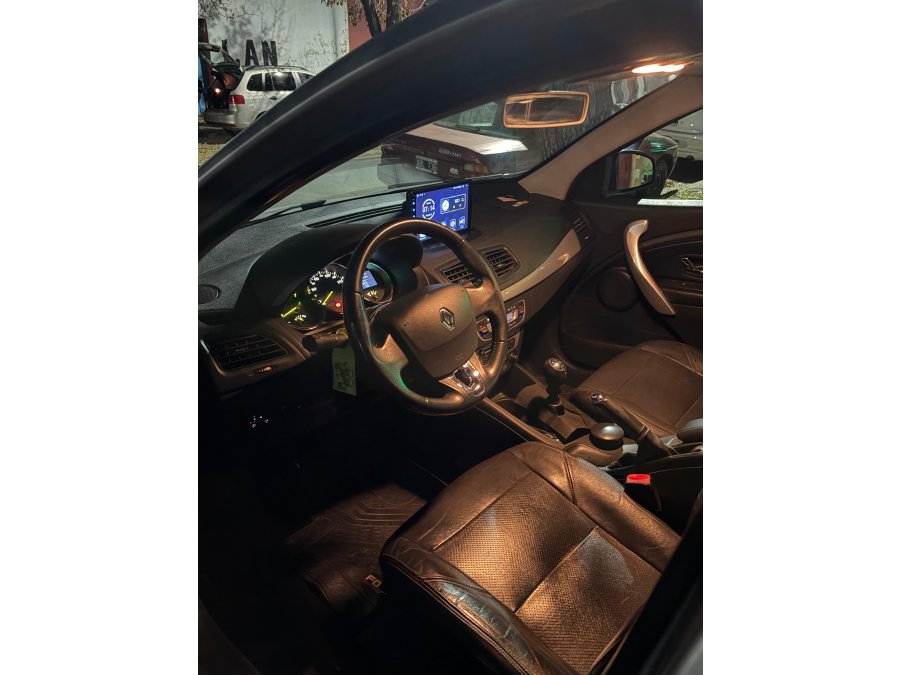 FLUENCE 2014 (El mas full) - PARTICULAR