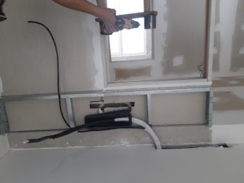busco trabajo y ofrezco mis servicios