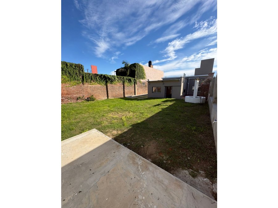 HERMOSA CASA REFACCIONADA A NUEVA - 3 DORM ZONA PARACAO !!!