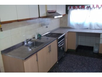 En venta excelente chalet z/Antonio Crespo