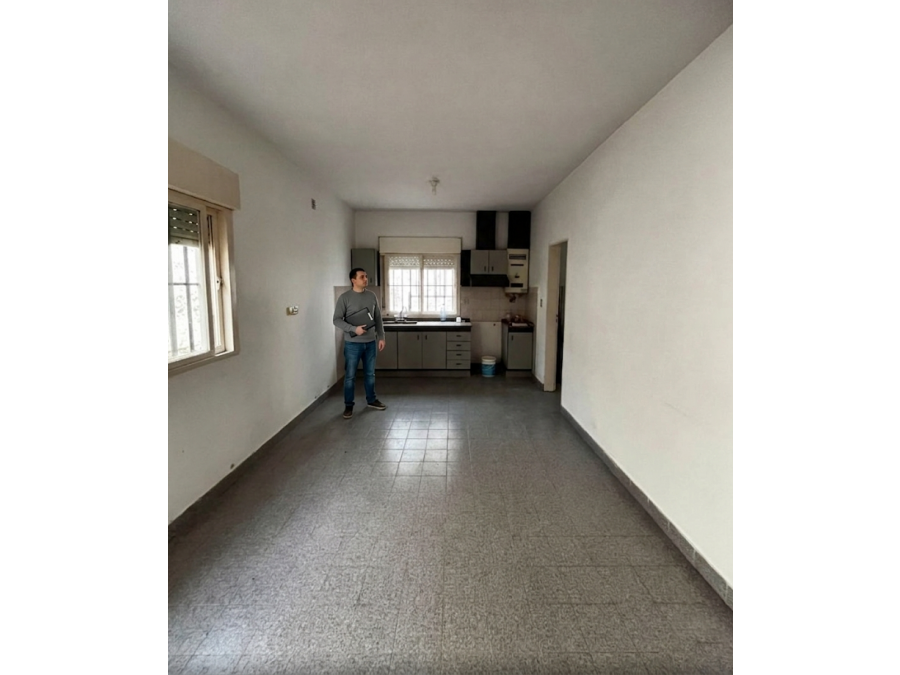 Vendo casa calle Int. Berduc